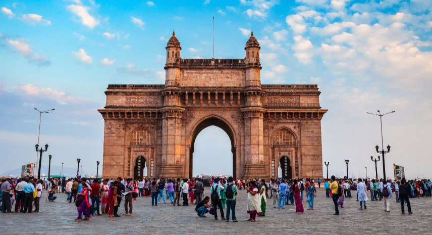 1. Visit the Gateway of India